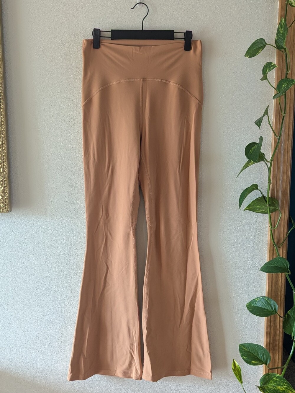 Old Navy Flare Legging